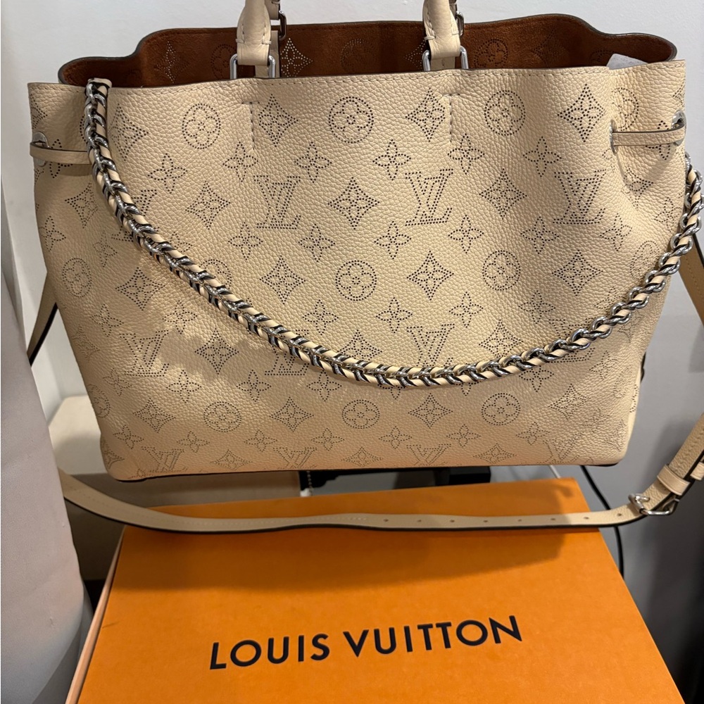 Louis Vuitton Bella tote